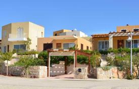 2 dormitorio ático en Chloraka, Chipre. 513 000 €
