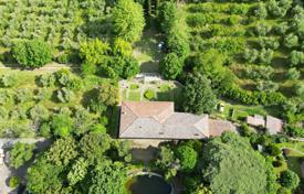 Villa 804 m² en Siena, Italia. 2 200 000 €