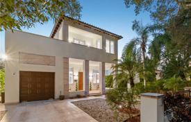 Casa de pueblo – Coral Gables, Florida, Estados Unidos. $1 795 000