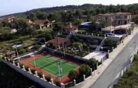 5 dormitorio chalet 5505 m² en Souni-Zanakia, Chipre. 4 900 000 €