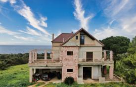 5 dormitorio casa de pueblo 280 m² en Peloponeso, Grecia. 550 000 €
