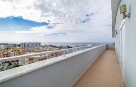 3 dormitorio ático 201 m² en Kargicak, Turquía. Price on request