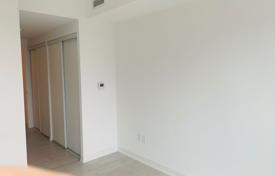 6 dormitorio piso en North York, Canadá. C$1 055 000