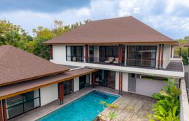 4 dormitorio villa 300 m² en Jimbaran, Indonesia. $949 000