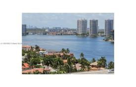 Condominio – Collins Avenue, Miami, Florida,  Estados Unidos. $384 000