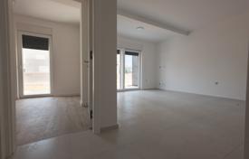 2 dormitorio piso 76 m² en Vodice, Croacia. 282 000 €