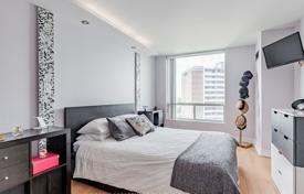 Piso – York, Toronto, Ontario,  Canadá. C$638 000