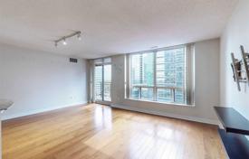 4 dormitorio piso en North York, Canadá. C$855 000