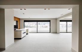 3 dormitorio piso 150 m² en Pylaia, Grecia. 465 000 €