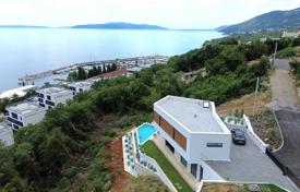 5 dormitorio casa de pueblo 280 m² en Ičići, Croacia. Price on request