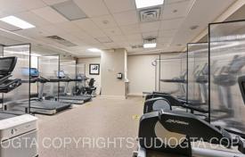 5 dormitorio piso en North York, Canadá. C$1 191 000