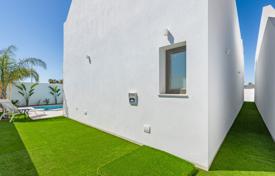 3 dormitorio villa 140 m² en Los Alcazares, España. 580 000 €