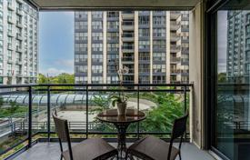 2 dormitorio piso en North York, Canadá. C$664 000