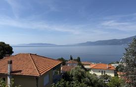 8 dormitorio casa de pueblo 189 m² en Rijeka, Croacia. 750 000 €
