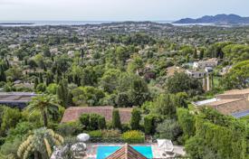 Villa – Mougins, Costa Azul, Francia. 3 200 000 €