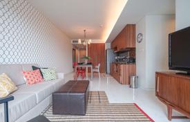 2-dormitorio apartamentos en condominio en Watthana, Tailandia. $298 000