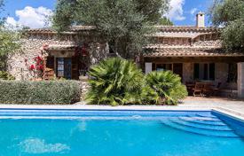 Chalet – Mallorca, Islas Baleares, España. 2 800 €  por semana