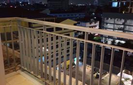 Condominio – Sathon, Bangkok, Tailandia. $235 000