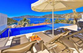 Villa – Kalkan, Antalya, Turquía. $740 000