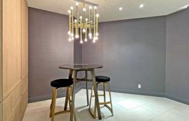 2 dormitorio piso en North York, Canadá. C$853 000