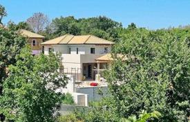 3 dormitorio casa de pueblo 250 m² en Svetvinčenat, Croacia. 560 000 €