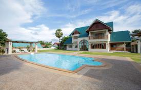 5 dormitorio villa 2060 m² en Chalong, Tailandia. $1 040 000