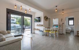 3 dormitorio piso 55 m² en Murter, Croacia. 260 000 €