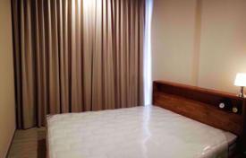 1-dormitorio apartamentos en condominio en Watthana, Tailandia. $246 000