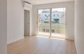 3 dormitorio piso 65 m² en Barcelona, España. 380 000 €