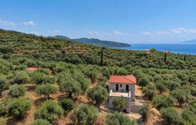 4 dormitorio casa de pueblo 152 m² en Peloponeso, Grecia. 500 000 €
