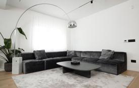 3 dormitorio piso 151 m² en City of Zagreb, Croacia. 1 056 000 €