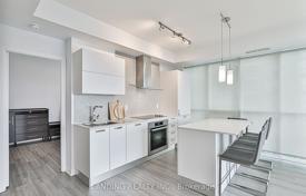 6 dormitorio piso en North York, Canadá. C$1 210 000