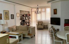 2 dormitorio piso 61 m² en Vieja Tiflis, Georgia. $140 000
