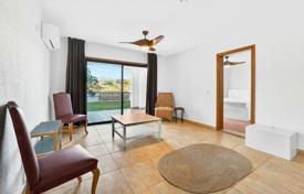 2 dormitorio piso 129 m² en Amarilla Golf, España. 295 000 €