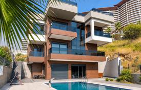 7 dormitorio villa 625 m² en Kargicak, Turquía. 91 622 000 TRY