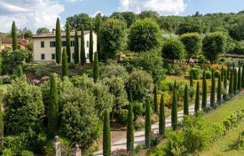 4 dormitorio villa 397 m² en Arezzo, Italia. 1 940 000 €