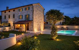 3 dormitorio casa de pueblo 120 m² en Istria County, Croacia. 580 000 €