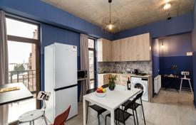 3 dormitorio piso 106 m² en Vieja Tiflis, Georgia. $266 000