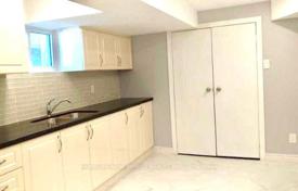 9 dormitorio casa de pueblo en Scarborough, Canadá. C$2 000 000