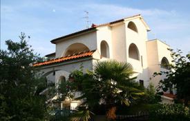 14 dormitorio casa de pueblo 744 m² en Poreč, Croacia. 2 800 000 €