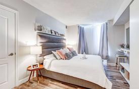 3 dormitorio piso en North York, Canadá. C$737 000