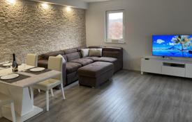 2 dormitorio piso 70 m² en Brtonigla, Croacia. 260 000 €
