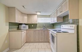 10 dormitorio casa de pueblo en North York, Canadá. C$2 105 000