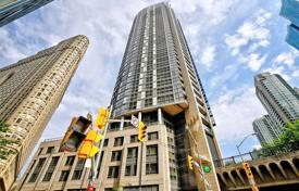 Piso – The Esplanade, Old Toronto, Toronto,  Ontario,   Canadá. C$742 000