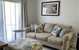2-dormitorio apartamentos en condominio 75 m² en Miami Beach, Estados Unidos. $295 000