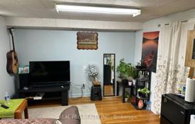 10 dormitorio casa de pueblo en North York, Canadá. C$1 818 000