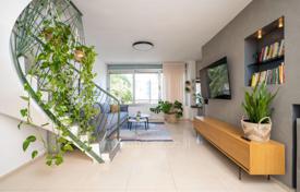 3 dormitorio chalet 90 m² en Tel Aviv, Israel. $2 357 000