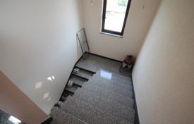 6 dormitorio casa de pueblo 274 m² en Solin, Croacia. 600 000 €