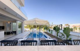 4 dormitorio chalet en Famagusta, Chipre. 980 000 €