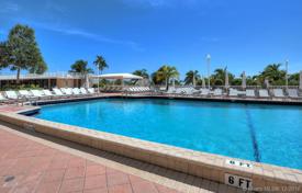 Piso – Bal Harbour, Florida, Estados Unidos. $750 000